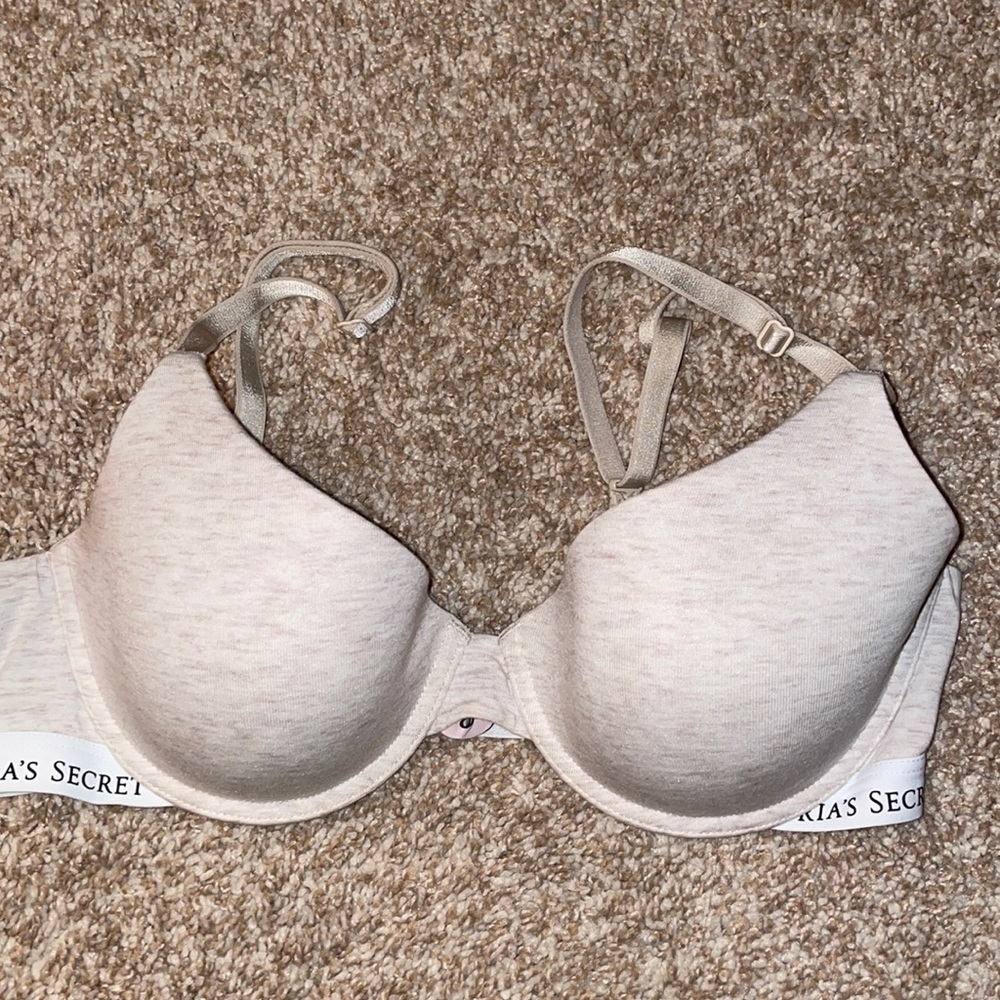 T-Shirt Lightly Lined Demi